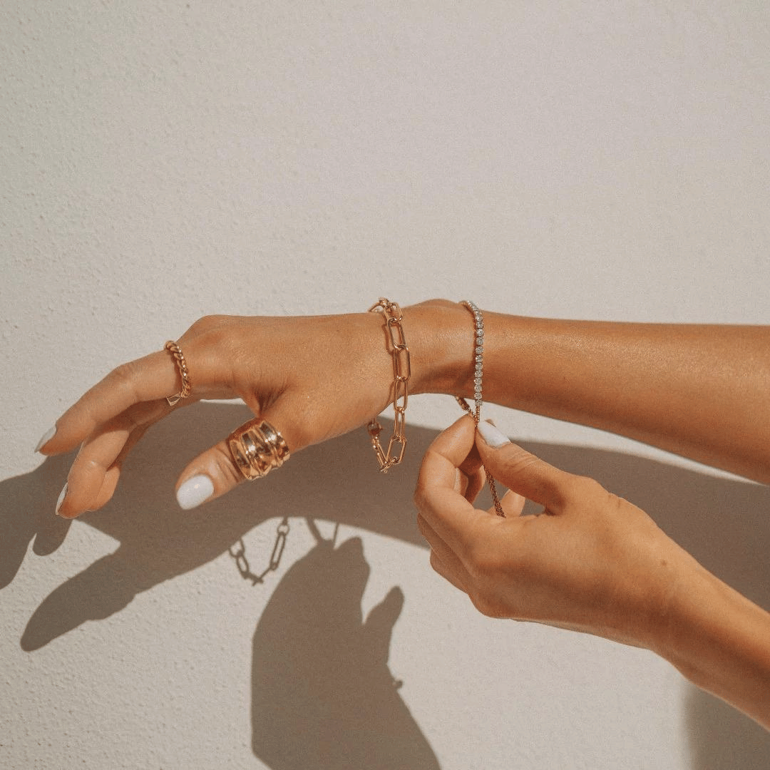 Women bracelet