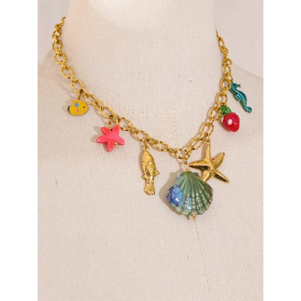 Ocean Chic Shell Pendant Necklace