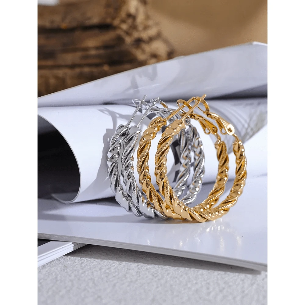 Schoinion Hoop Earrings