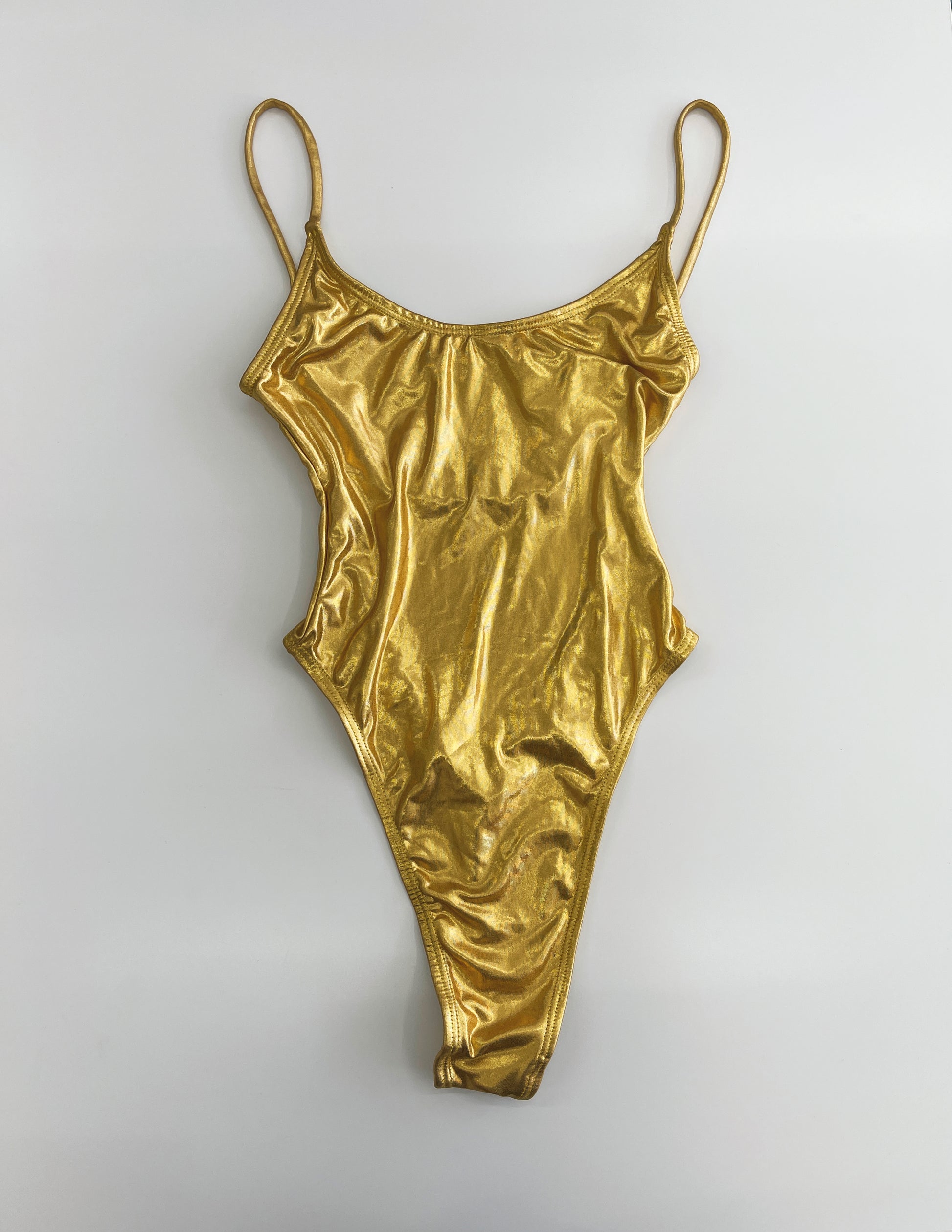 GOLD ONE PIECE Mabel Love Co
