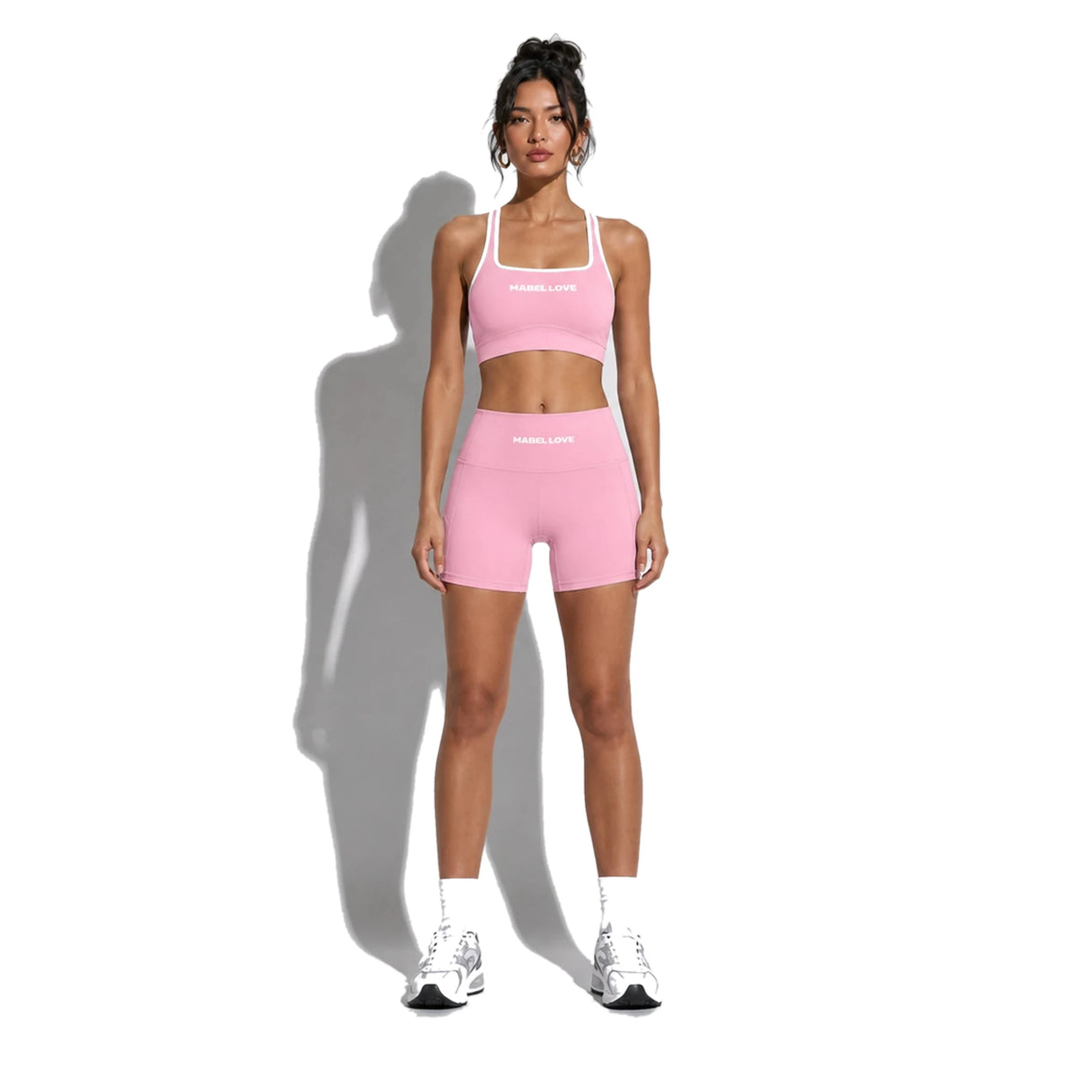 Set — High Support bra + Legging Shorts pink front on-model 2048