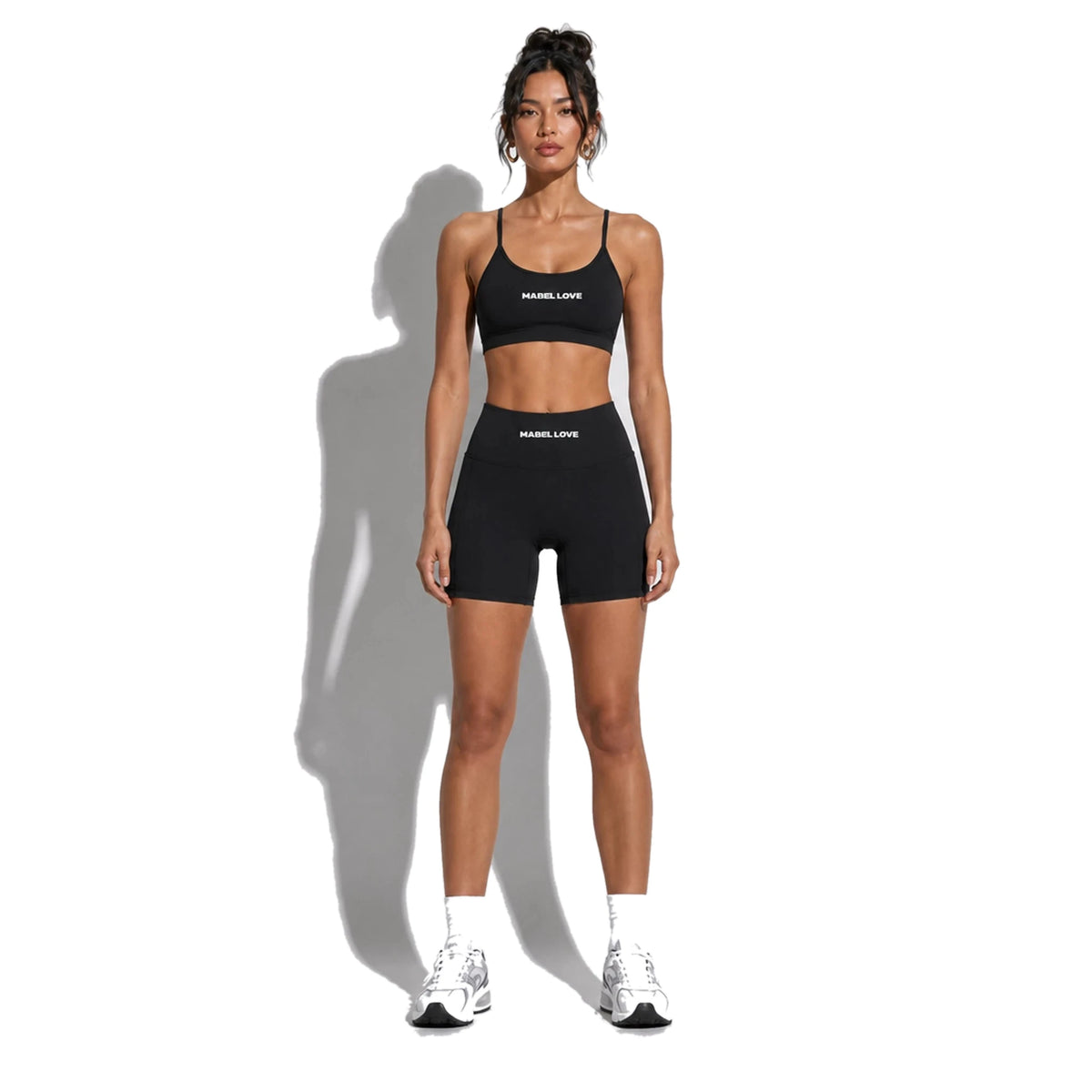 Set — Infinity bra + Legging Shorts black front on-model 2048