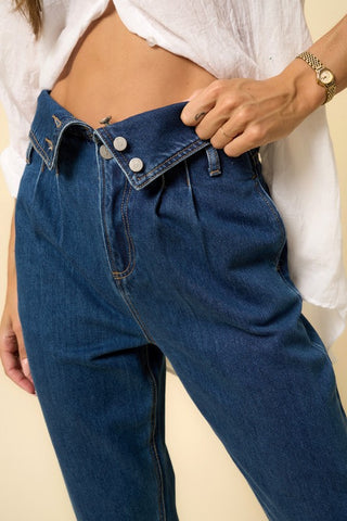Close-up shot of High-Rise Flap Waist Relaxed Jeans