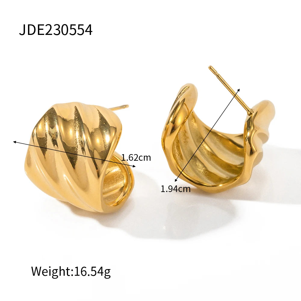 Size details of Gold Plated CC Hoop Earrings