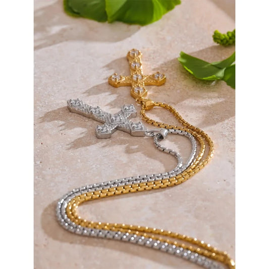 Cross Pendant Necklace 