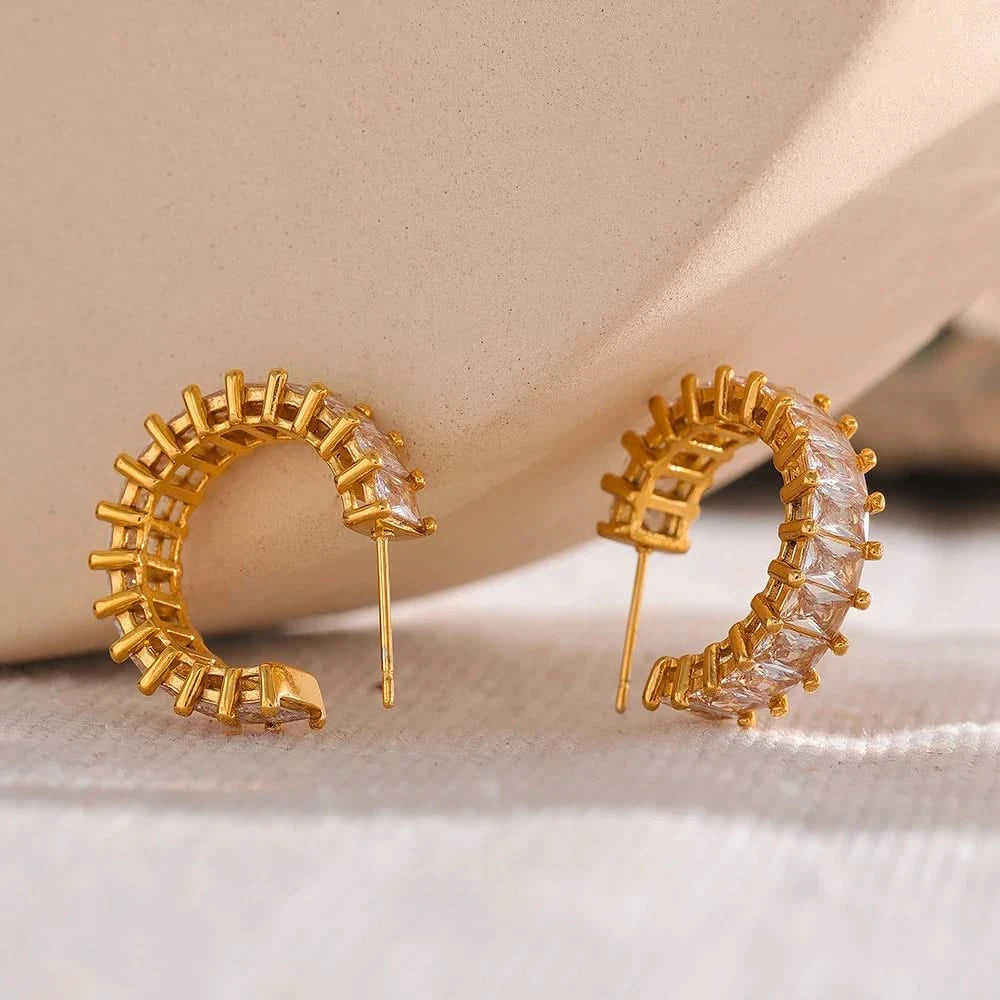 Elizabeth Hoop Earrings