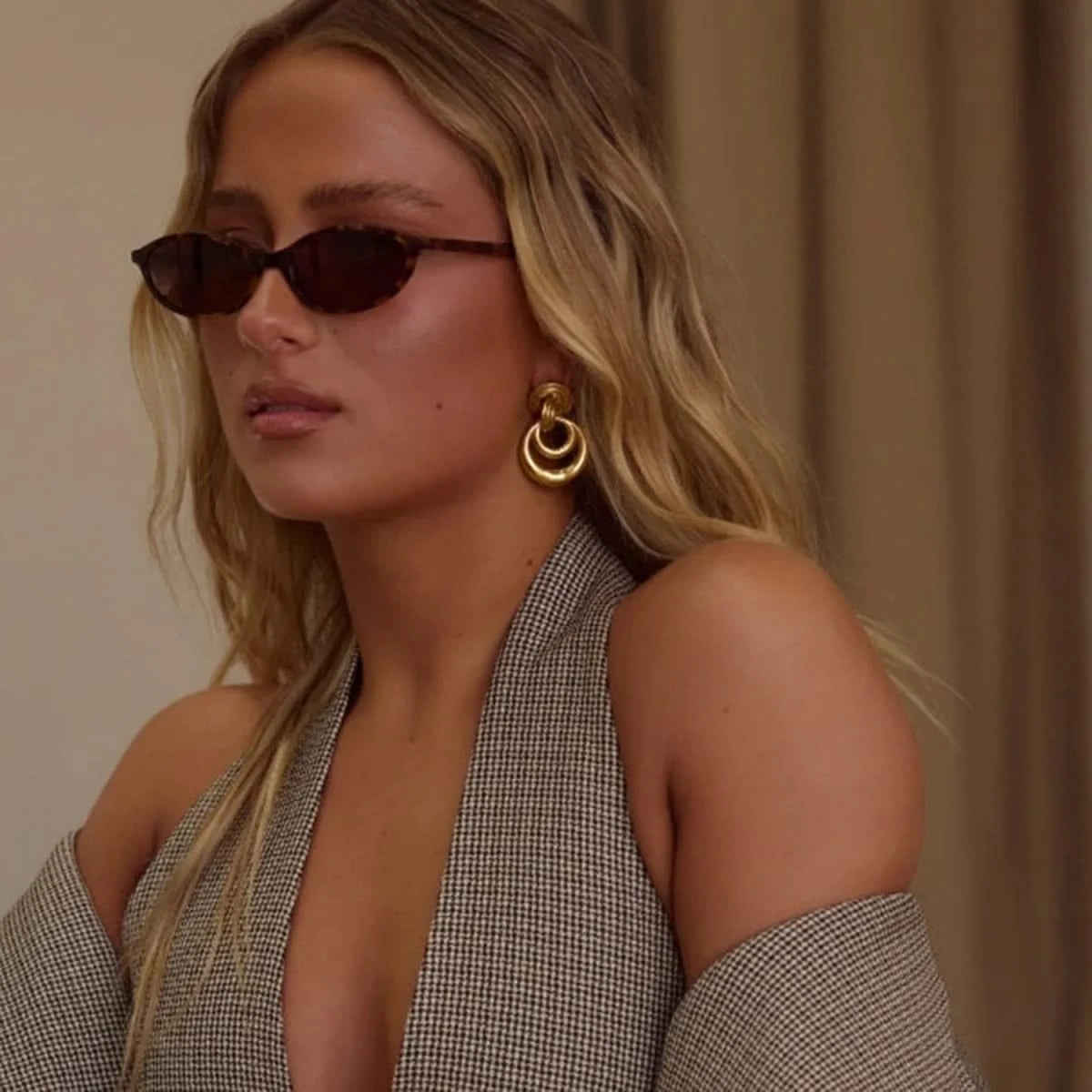 Geometric Gold Earrings – Stylish Daily Wear