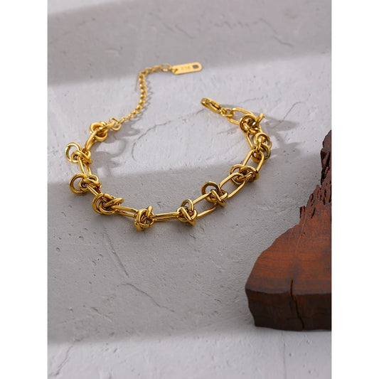 Golden Statement Collar Necklace - Women's Charm Jewelry