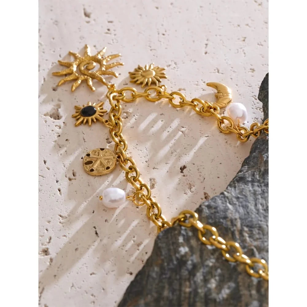 Golden Sun Starfish Necklace - Trendy Statement Jewelry
