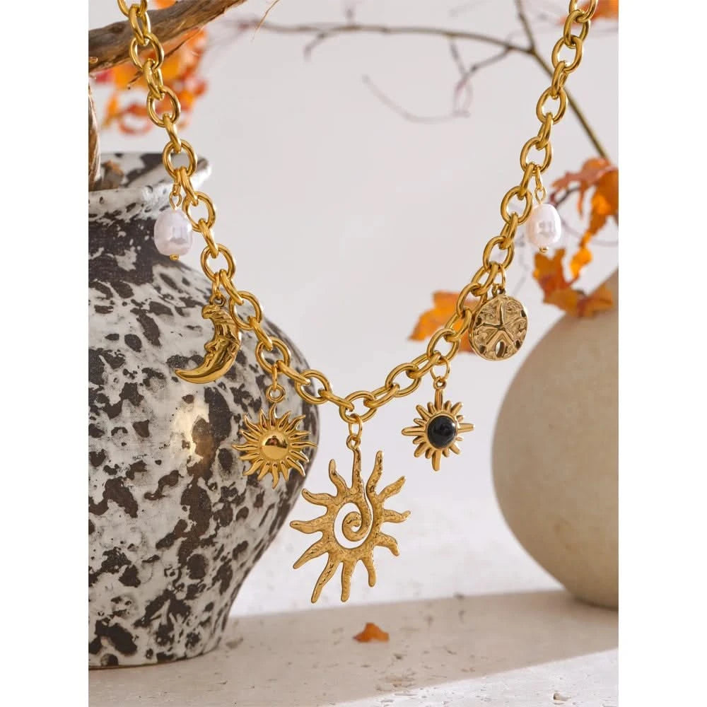 Golden Sun Starfish Necklace - Trendy Statement Jewelry