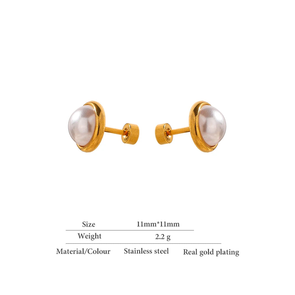 Size details of Gold Pearls Stud Earrings
