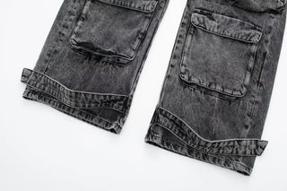 Hem Details of the Black Wide-Leg Jeans