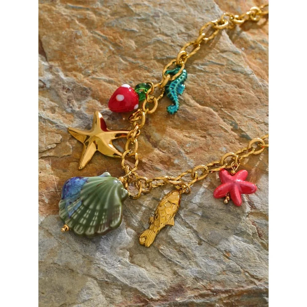 Ocean Chic Shell Pendant Necklace