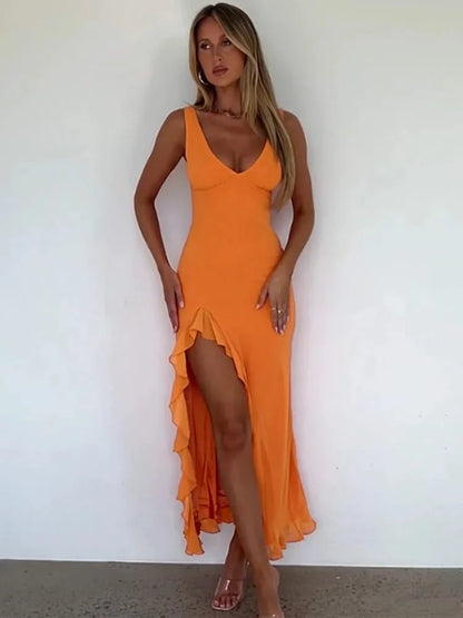 Vestido midi con abertura alta y volantes