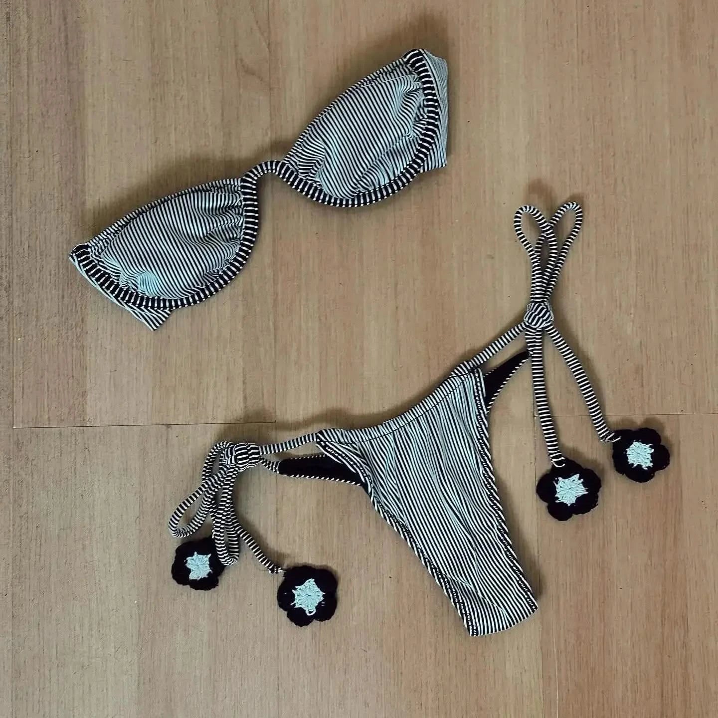 Microbikini con detalle de cadena - Ropa de playa sexy