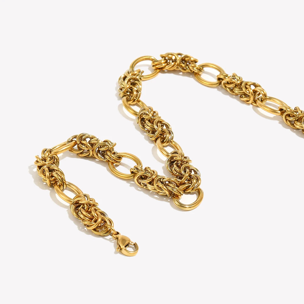 Multi Ring Chain Necklace