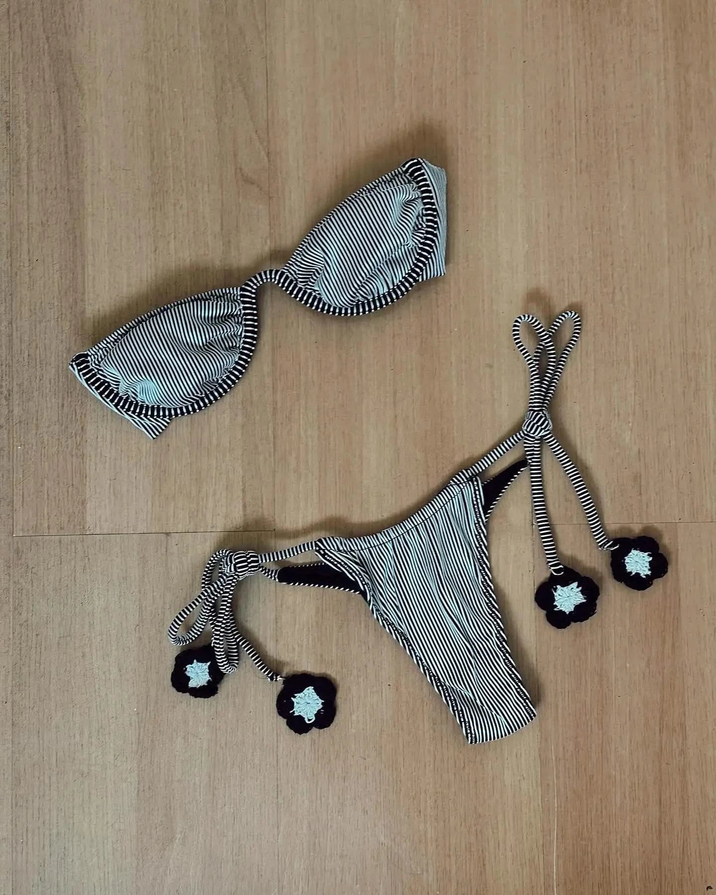 Microbikini con detalle de cadena - Ropa de playa sexy