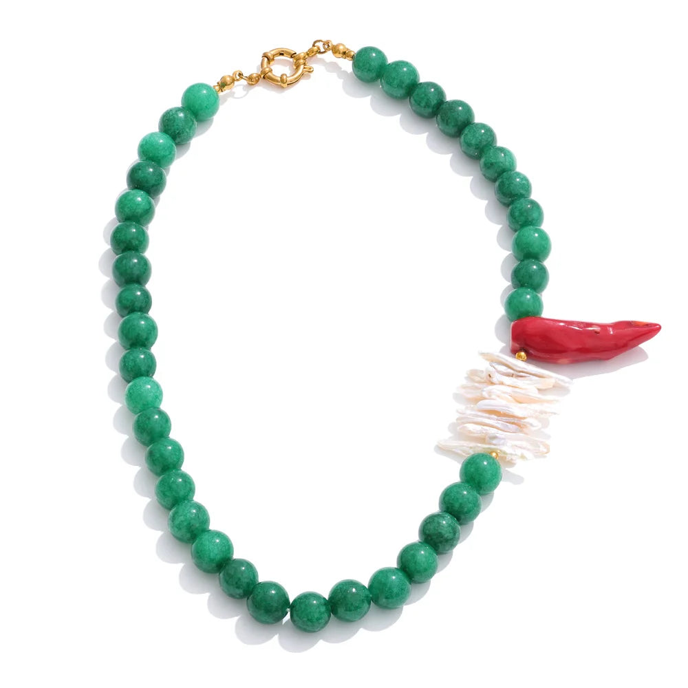 Collar de perlas barrocas de piedra natural verde Claire 