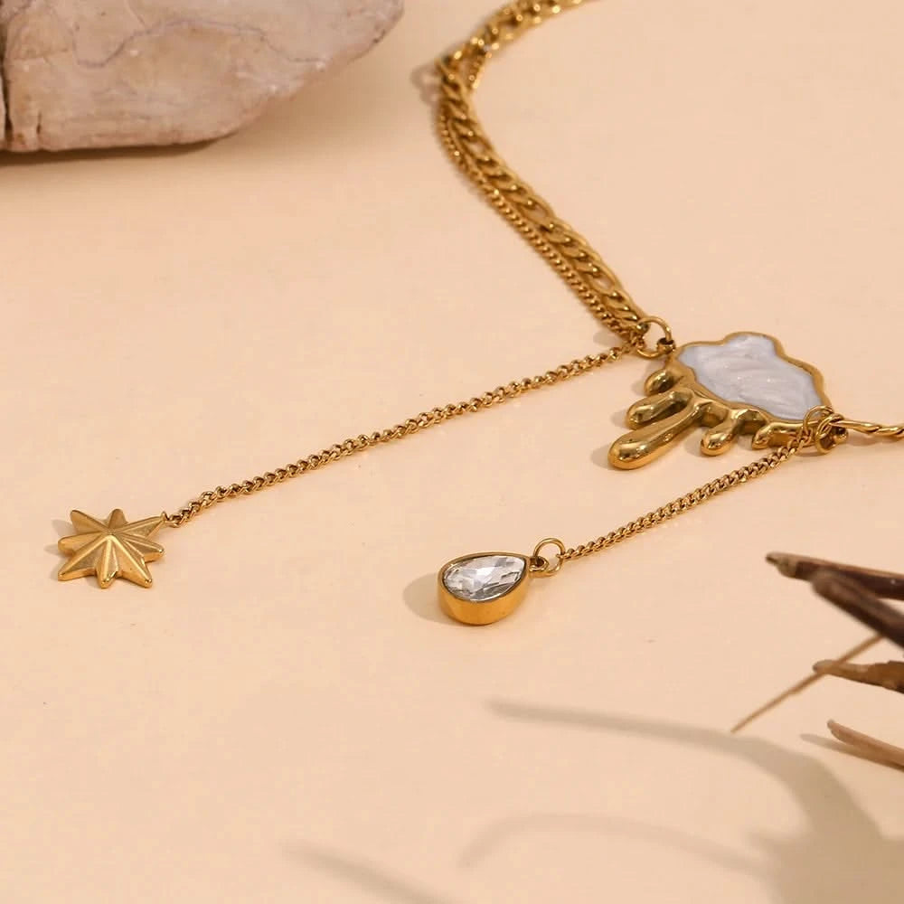 Tassel Shell Necklace - Stylish & Hypoallergenic