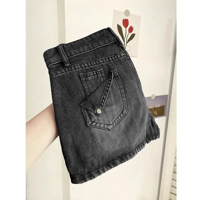 Vintage High-Waisted Denim Shorts Skirt Women's Spring Autumn New Style Slimming Petite A- Line Skirt Trendy Fashion