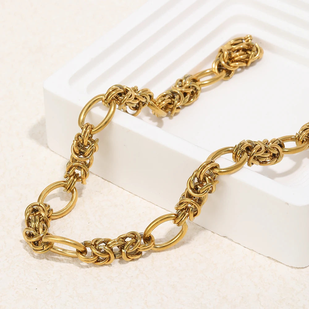 Multi Ring Chain Necklace