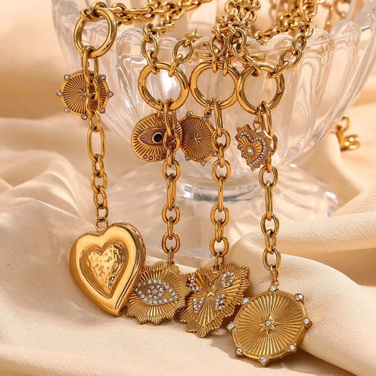 Vintage Charm Pendant Necklace – Elegant Everyday Jewelry