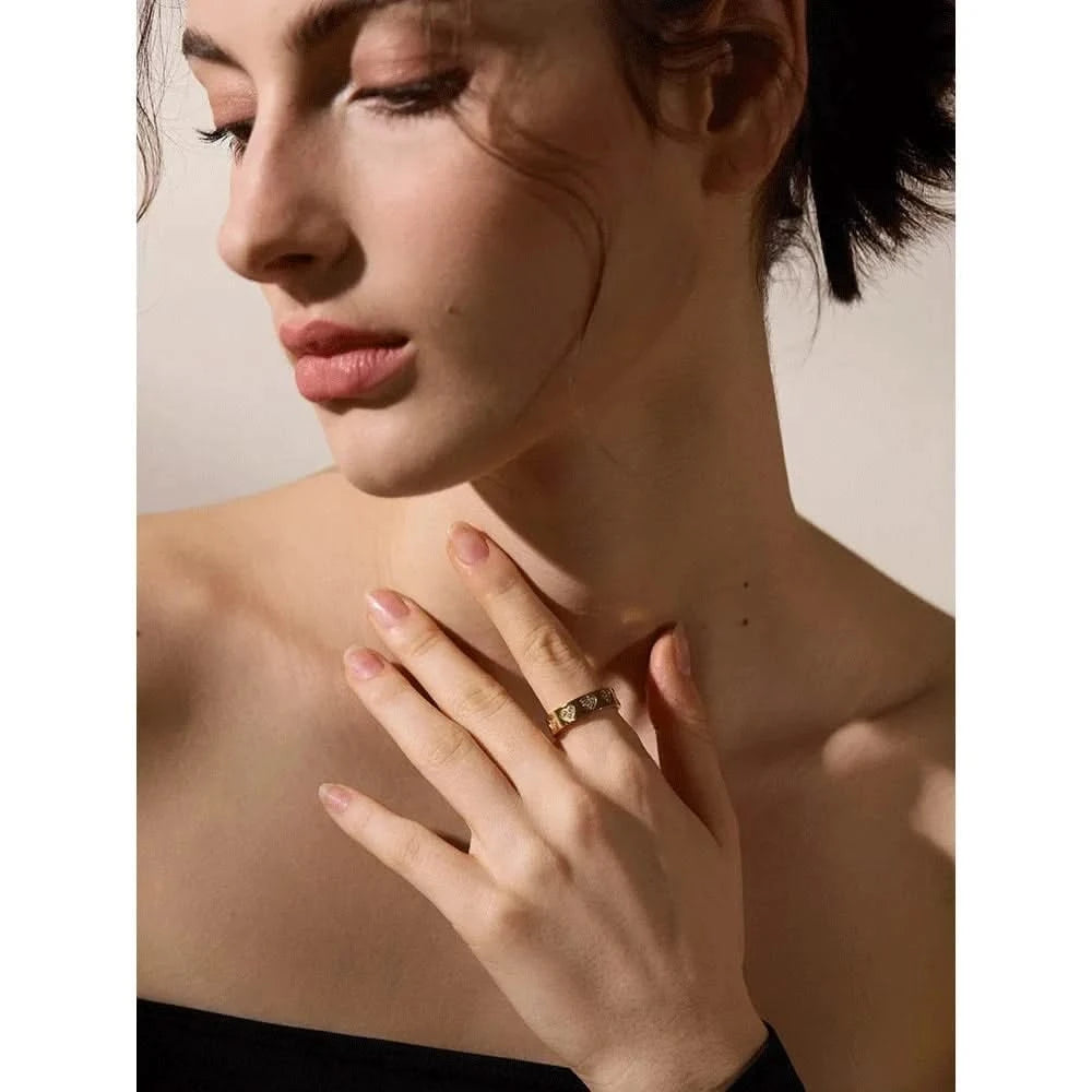 Woman wearing her Heart-Inlay Rings