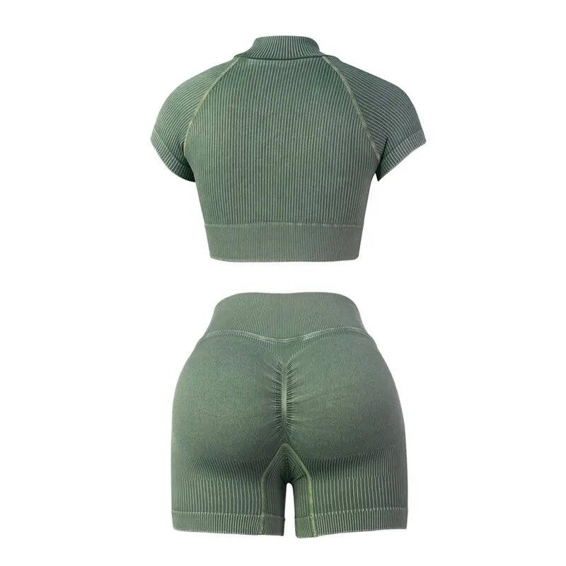 Green Yoga Crop top with High-Wasted Short Leggings