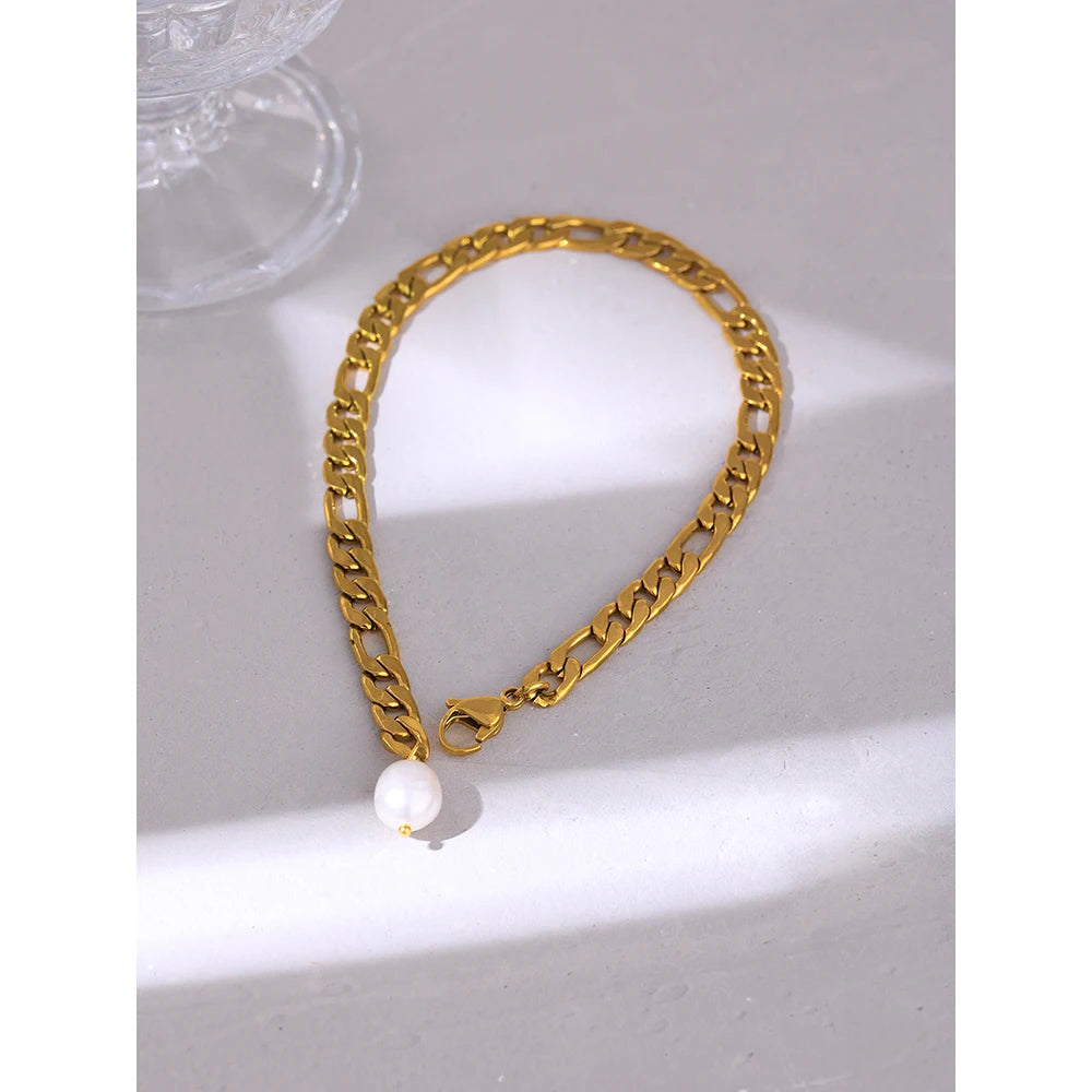 Figaro Chain Natural Pearl Anklet 