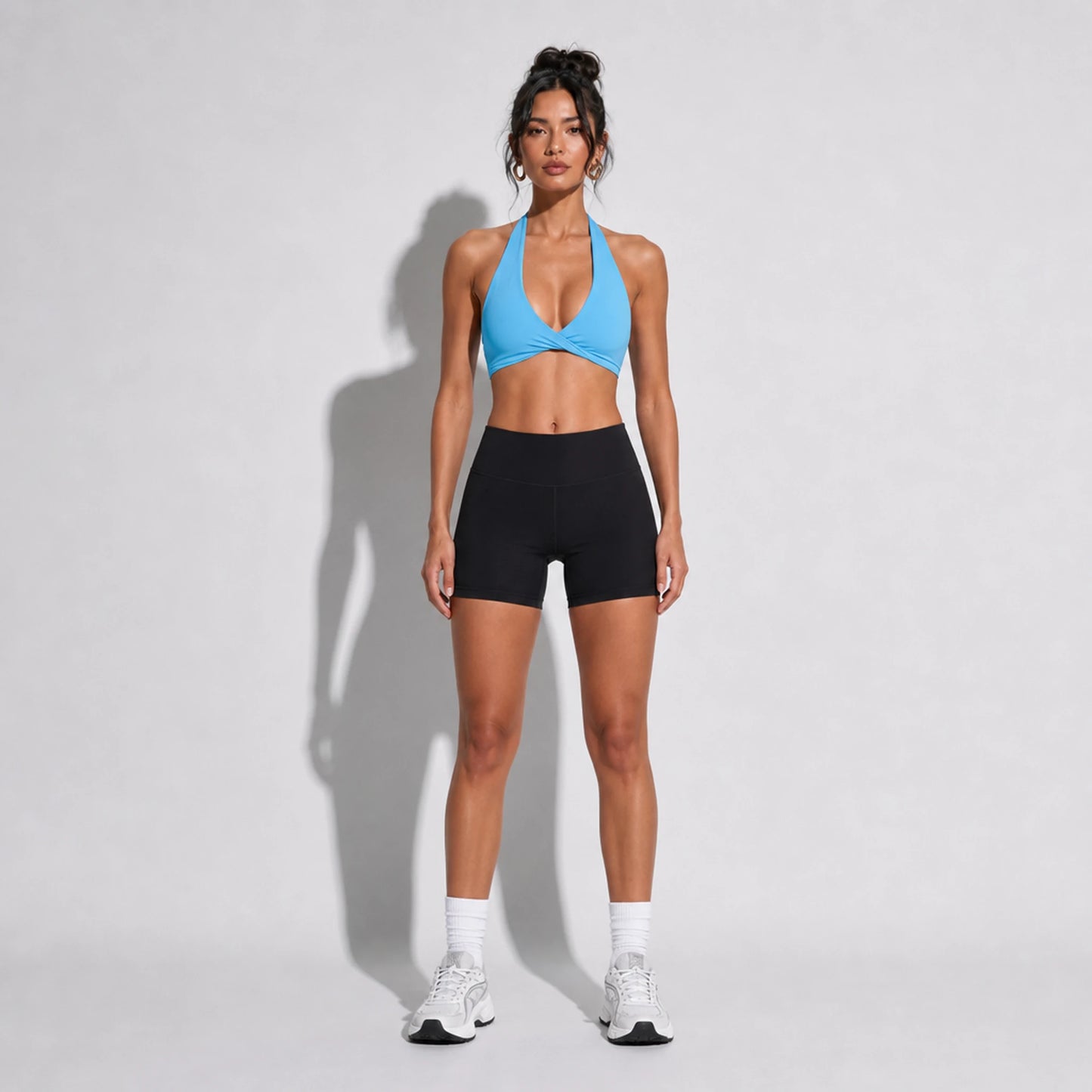 Set — Twist Halter bra Blue + Legging Shorts front on-model 2048