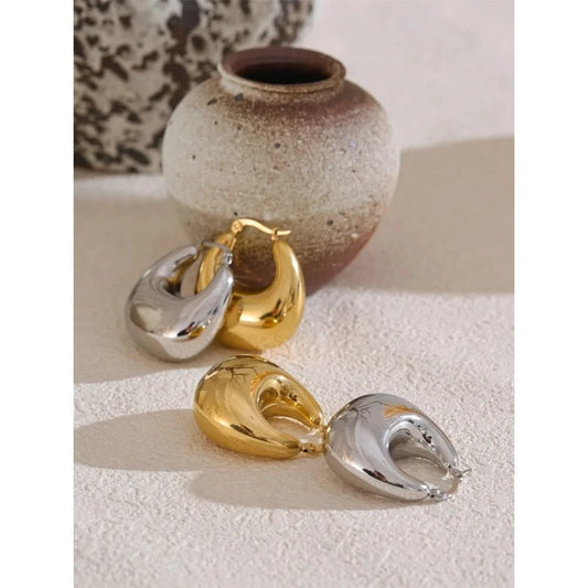 Chel Hoop Earrings
