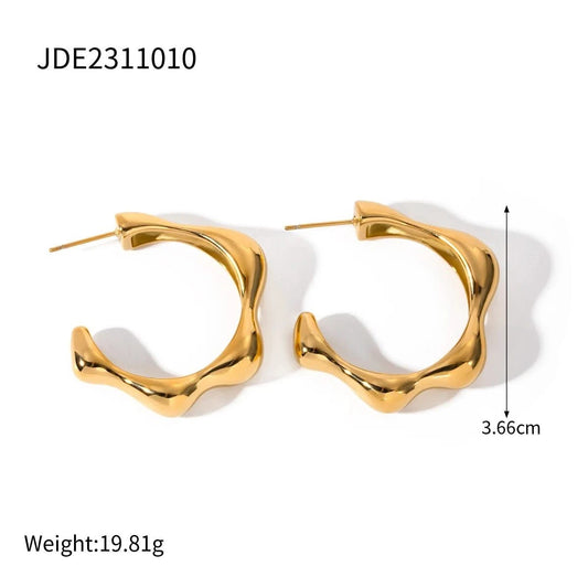 Chic Geometric Petal Earrings - Fashionable Style