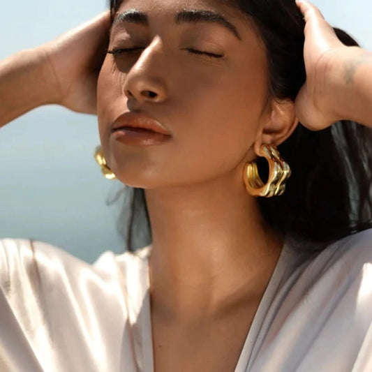 Chic Geometric Petal Earrings - Fashionable Style