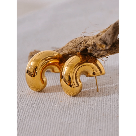 Mabel Love Chunky Gold Hoop Earrings 