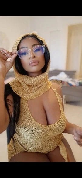 Woman wearing her gold Crochet Short Set