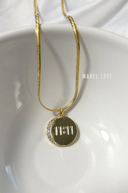 Elegant 11:11 Gold Pendant Necklace