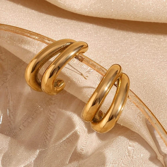 Elegant Banana - Shaped Earrings - Gold Plated Glam