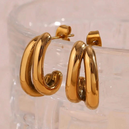 Elegant Banana - Shaped Earrings - Gold Plated Glam