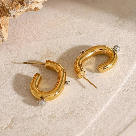 Elegant Gold/Silver Statement Earrings - Fashionable Women's Accessories