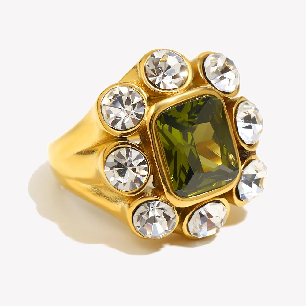 emerald cocktail ring