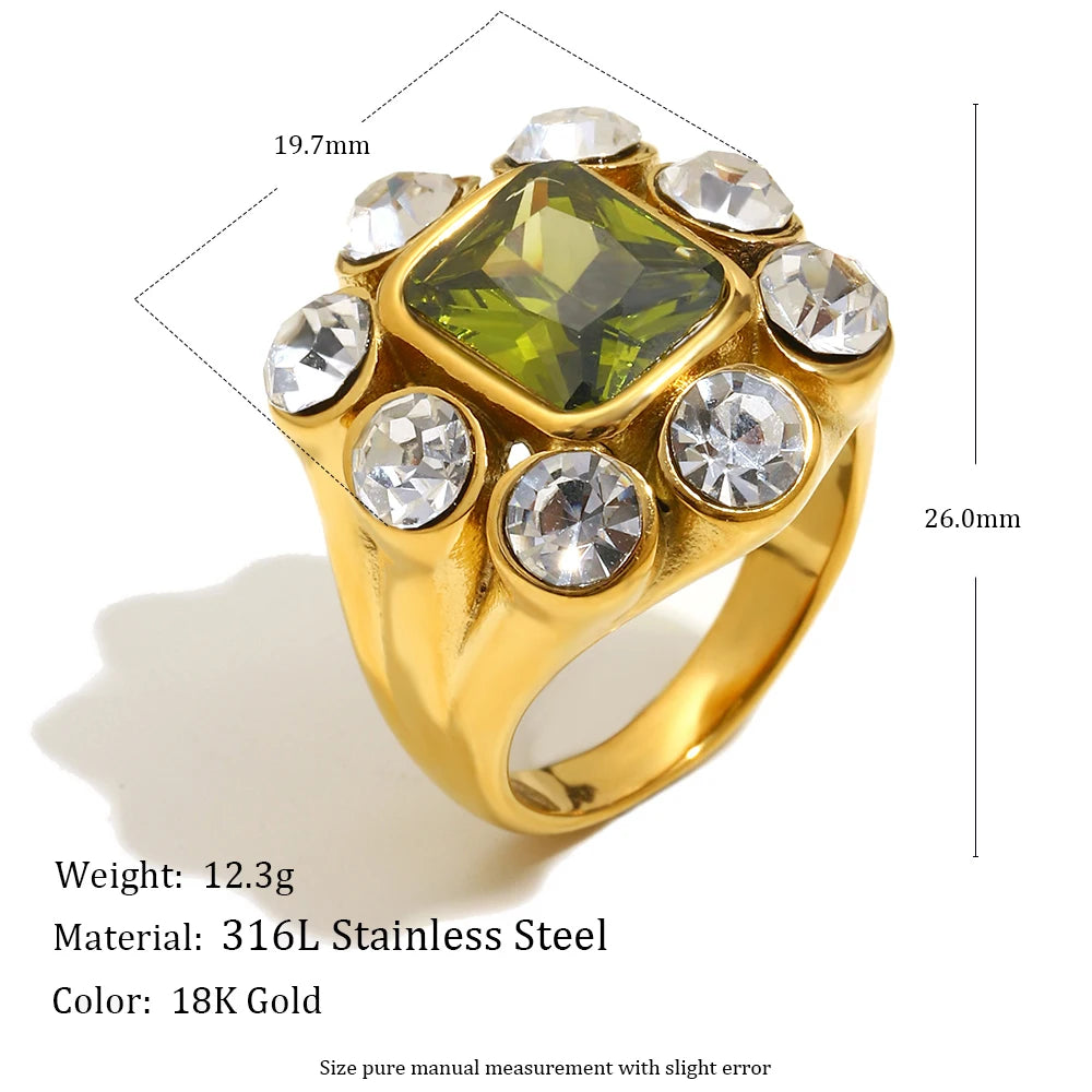 emerald cocktail ring