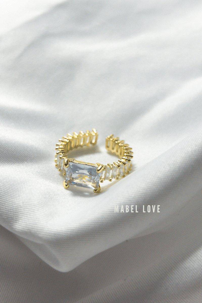 Gold Adjustable Diamond Ring