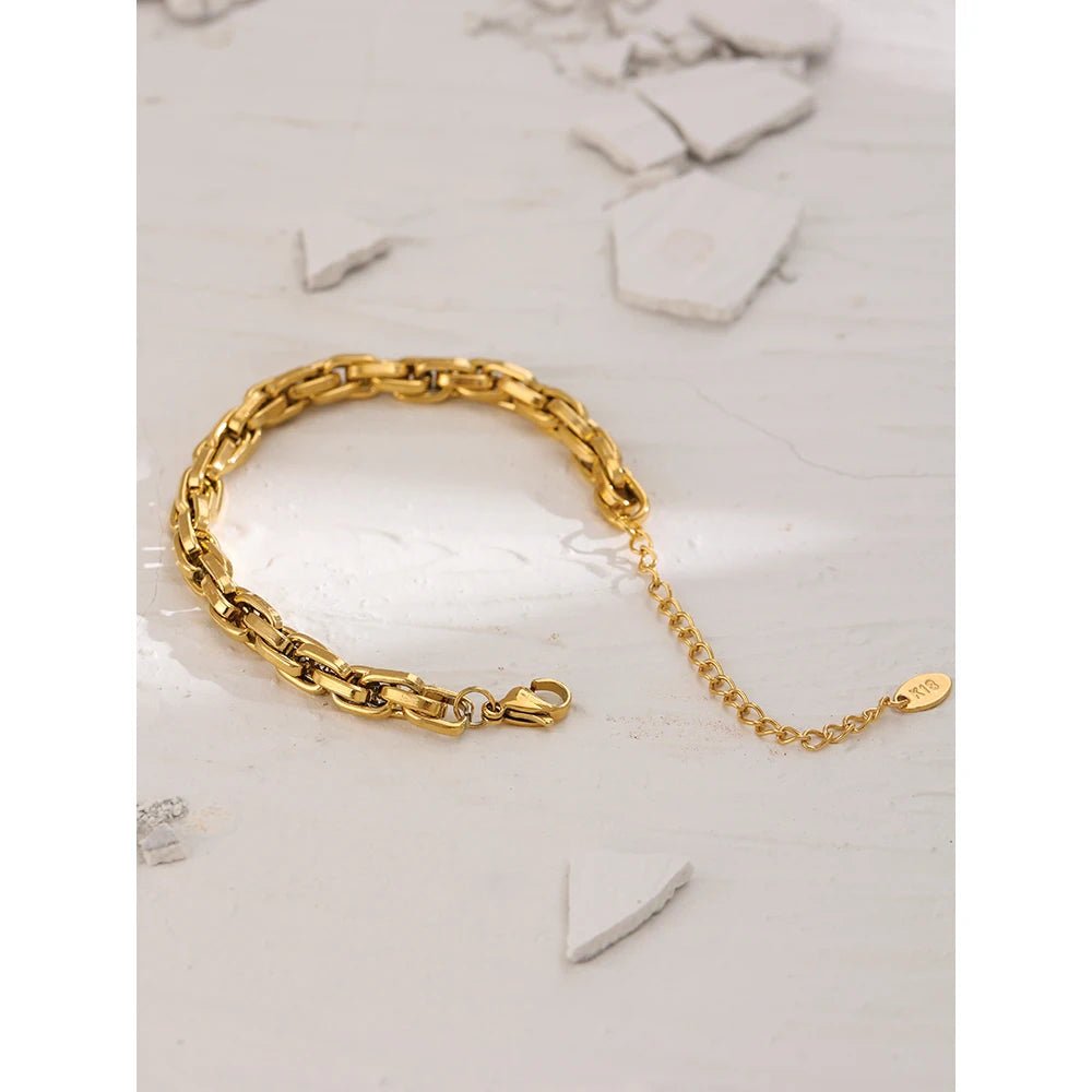 Gold Rolo Chain Bracelet