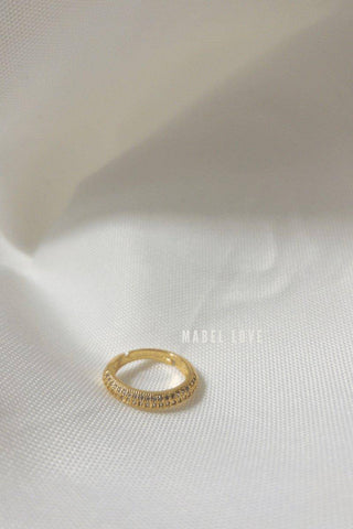 Gold Simple Diamond Ring