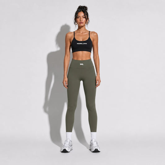 Set — Infinity bra + High Waist Leggings Army Green front on-model 2048