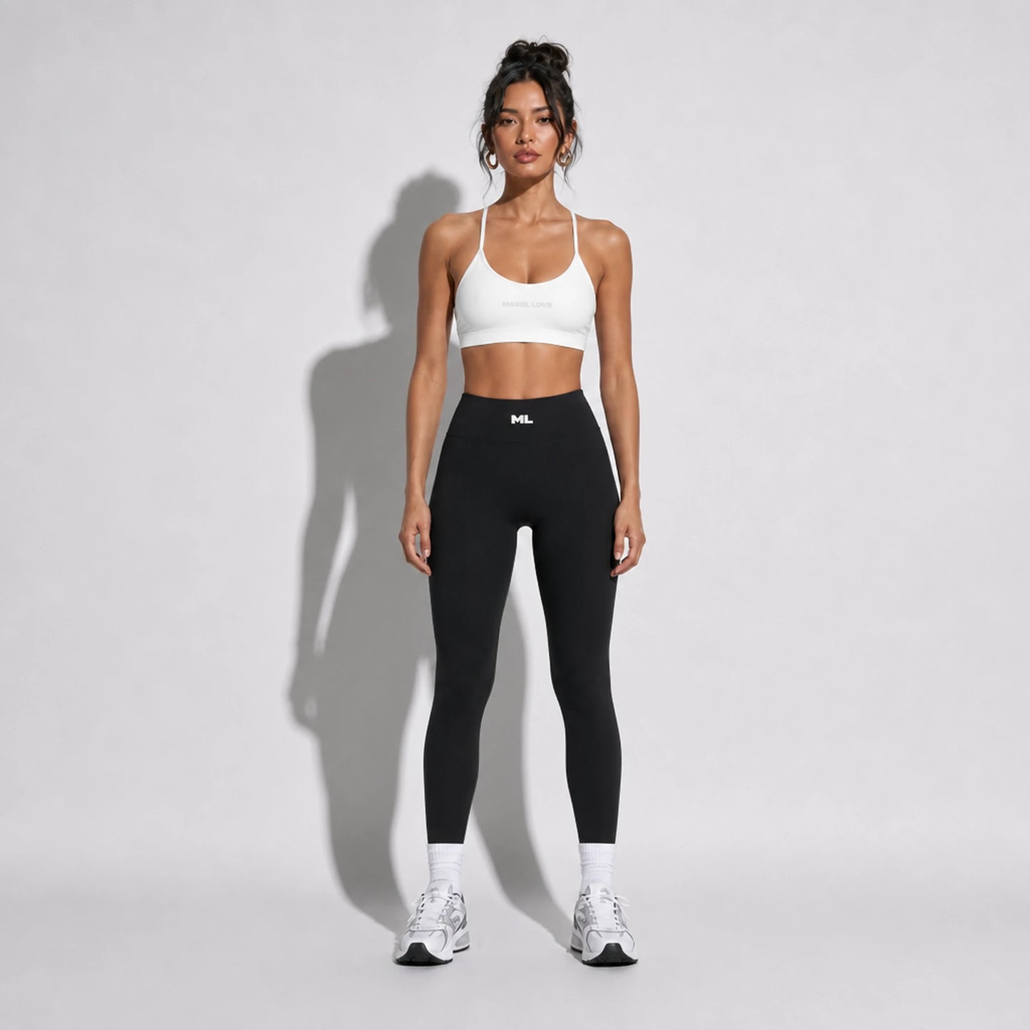 Set — Infinity bra white + High Waist Leggings black front on-model 2048