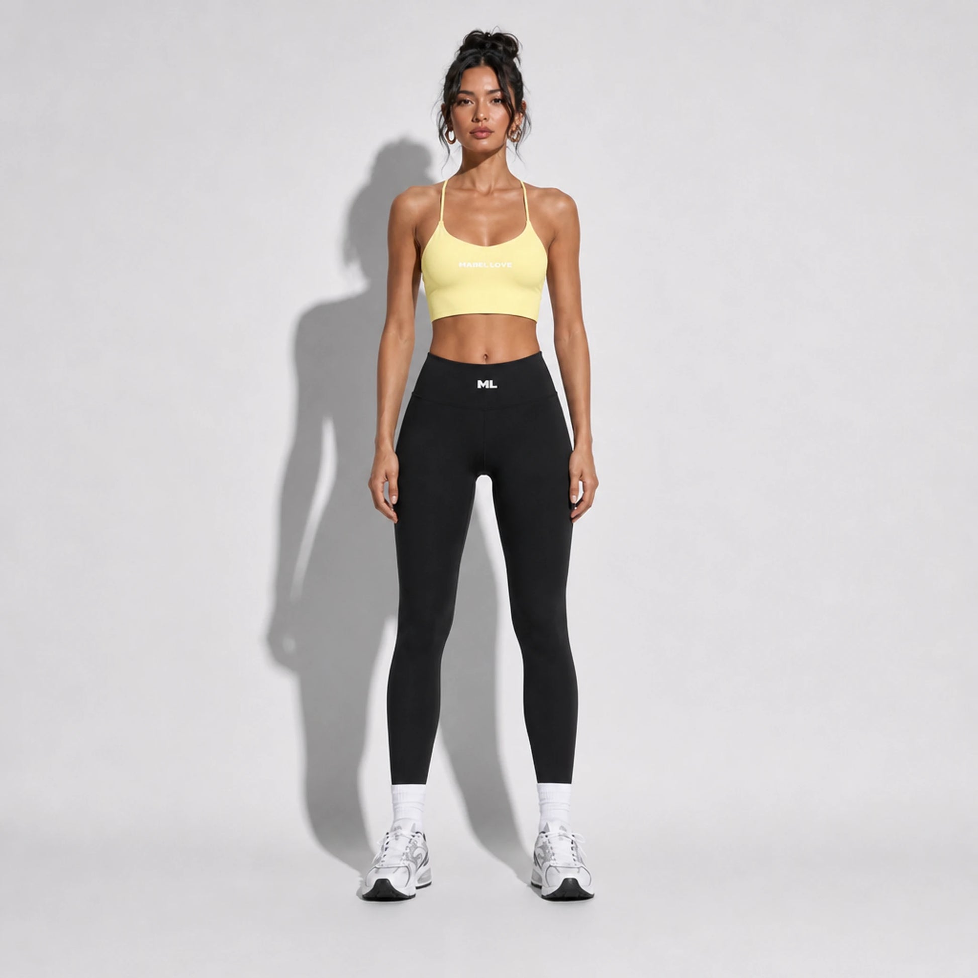 Set — Infinity bra yellow + High Waist Leggings black front on-model 2048