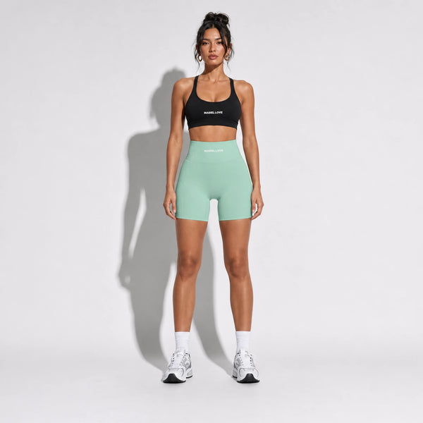Set — Infinity bra + Legging Shorts Gray Green front on-model 2048