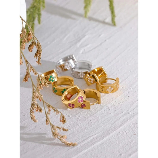 Isabela Hoop Earrings