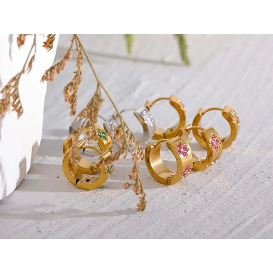 Isabela Hoop Earrings